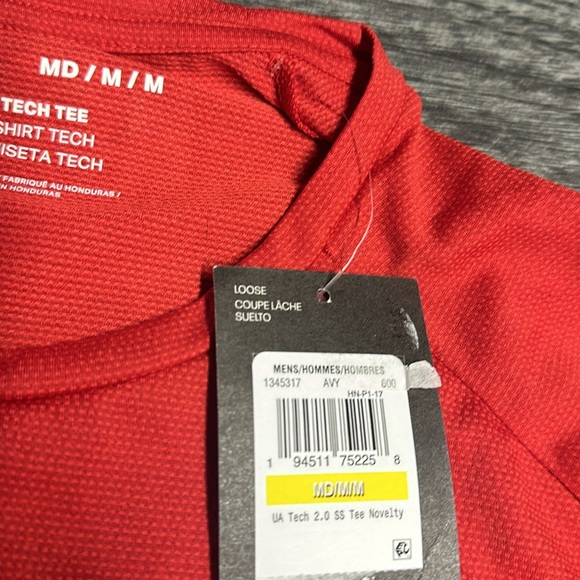 Under Armour loose fit lightweight workout shirt - Picture 2 of 3